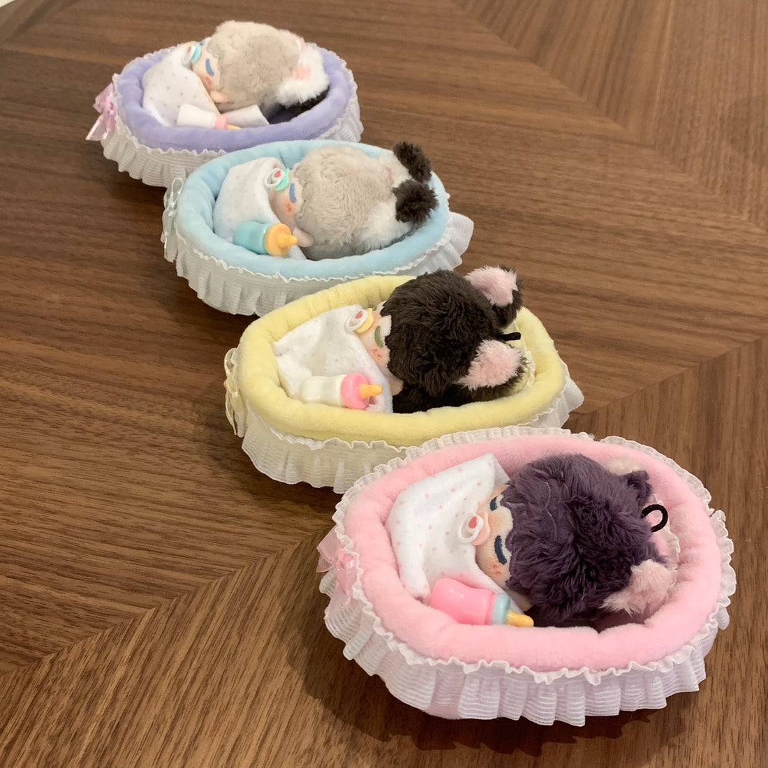 (PREORDER) 5cm Sleeping Baby Set- Night Rope & Bed & Milk Bottle