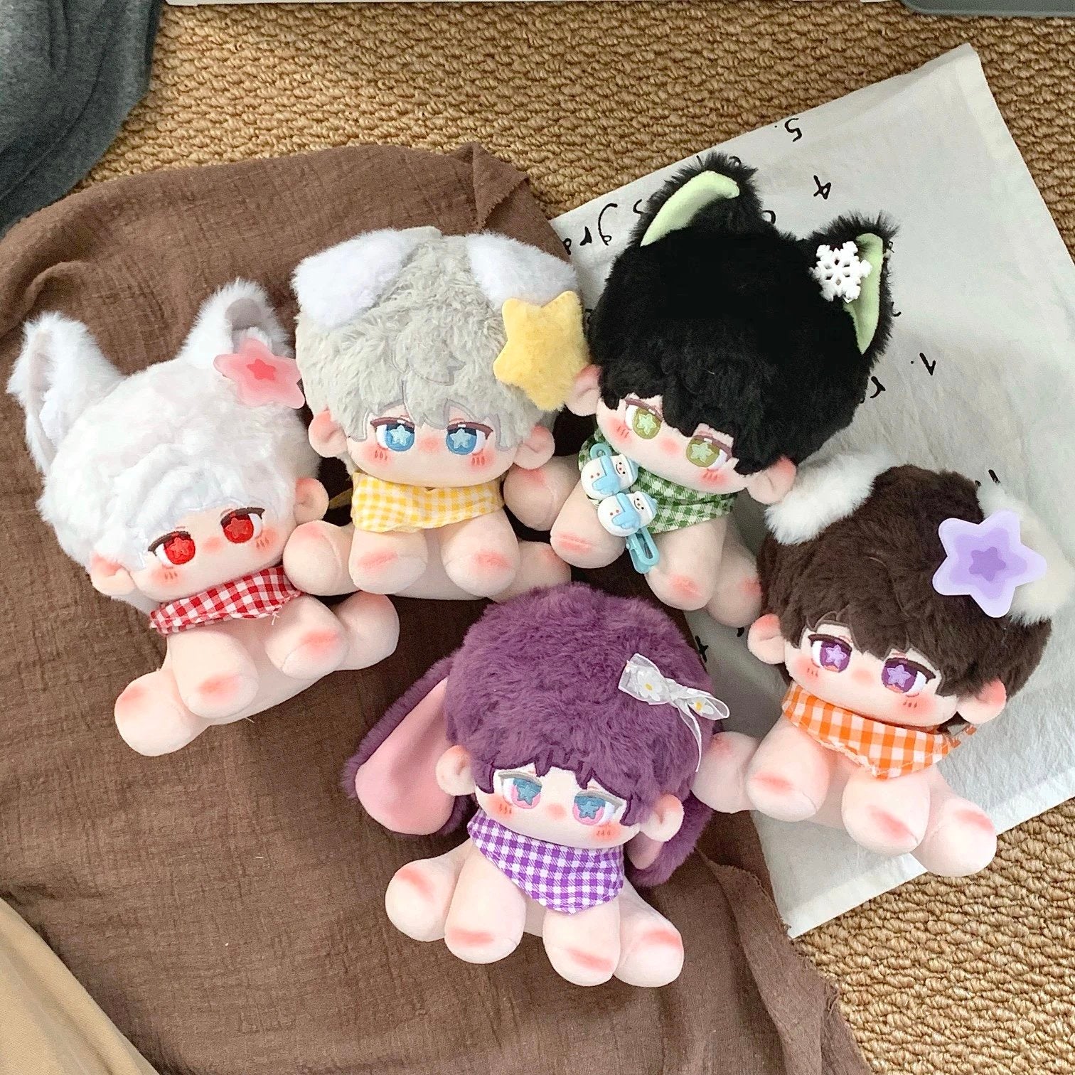 (PREORDER) Love and Deepspace 20cm Sitting Pose Plushie