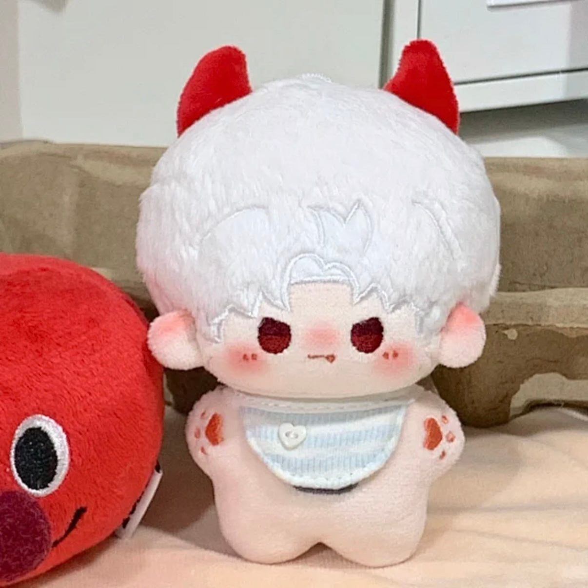 PREORDER) Love and Deepspace 10cm Chibi Plush – Orbiting Heart