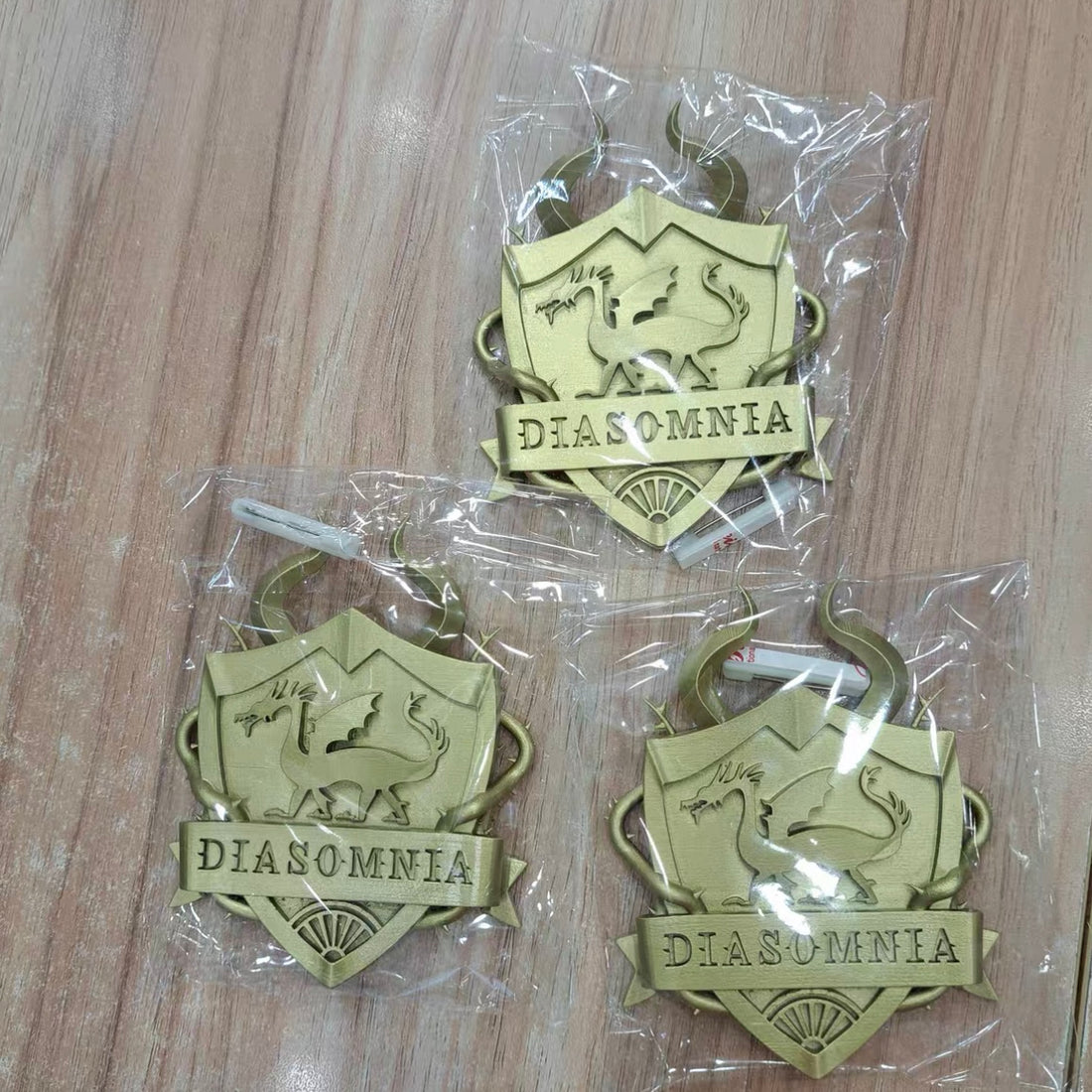 (PREORDER) Twisted-Wonderland All Dorms Universal Cosplay Badge / Emblem 3D Printed Prop