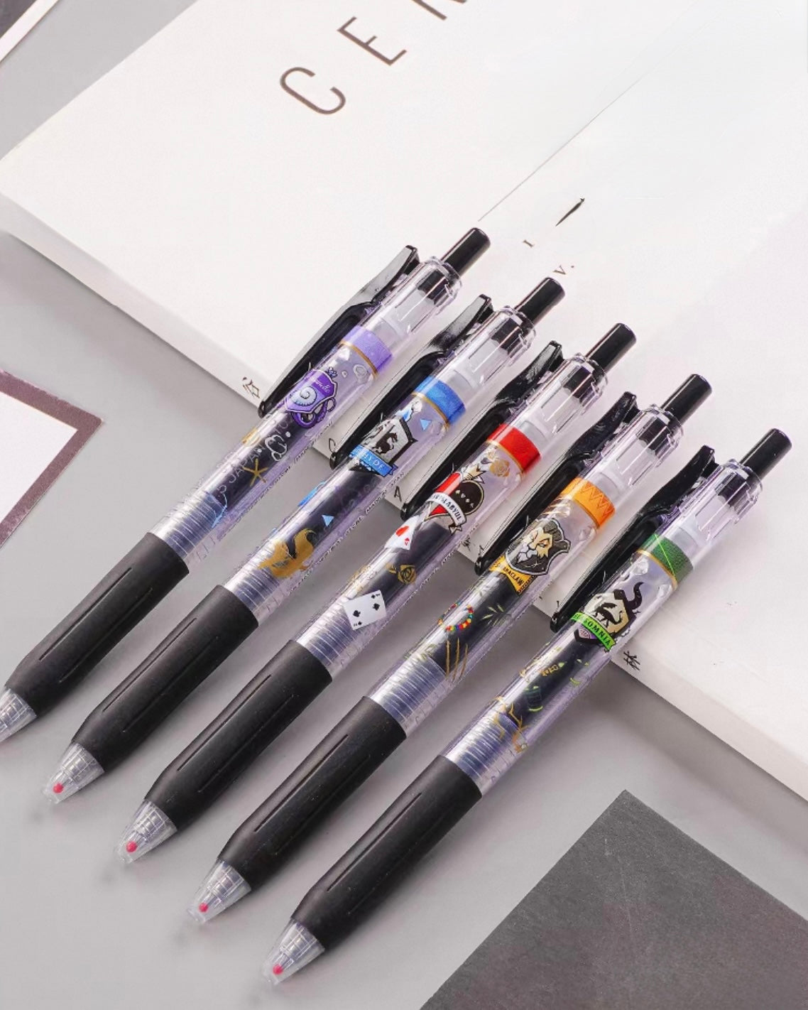 (PREORDER) Disney Twisted Wonderland Limited Edition Gel Pen